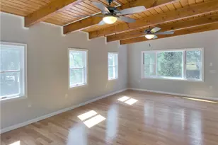 2185 Post Rd, South Kingstown, RI 02879 - Photo 7
