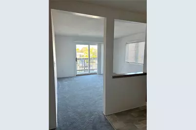 724 Beverage Hill Avenue #B2, Pawtucket, RI 02861 - Photo 5