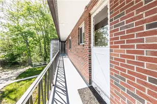 72 W Shore Rd, Warwick, RI 02889 - Photo 1
