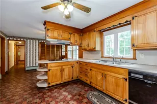 615 W Greenville Rd, Scituate, RI 02857 - Photo 21