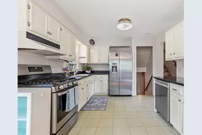 51 Quannacut Road, Westerly, RI 02891 - Photo 7
