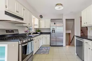 51 Quannacut Rd, Westerly, RI 02891 - Photo 7