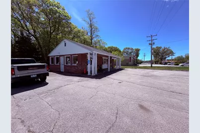 7560 Post Road, North Kingstown, RI 02852 - Photo 3