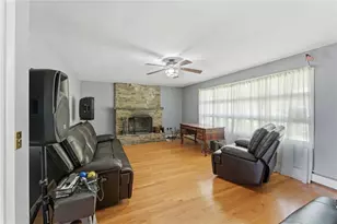 796 Hampton Rd, Pomfret, CT 06259 - Photo 7