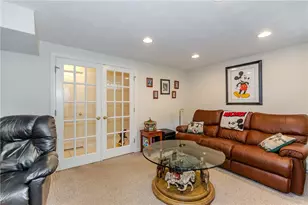 32 Orchard Meadows Dr, Smithfield, RI 02917 - Photo 33