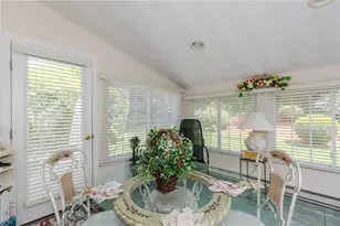 32 Orchard Meadows Dr, Smithfield, RI 02917 - Photo 21