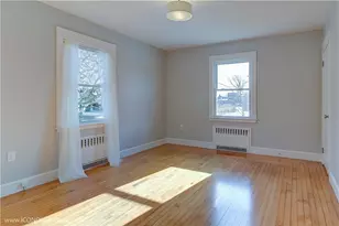 429 Forest Ave, Middletown, RI 02842 - Photo 17