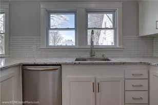 429 Forest Ave, Middletown, RI 02842 - Photo 7