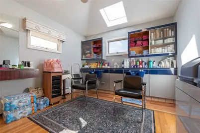 [Address not provided], Cranston, RI 02910 - Photo 17