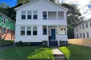 119 Lancaster St, Providence, RI 02906 - Photo 27