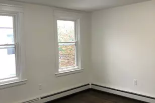 119 Lancaster St, Providence, RI 02906 - Photo 17