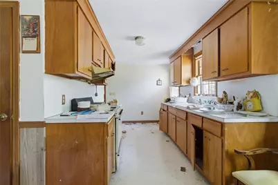 35 Elmwood Drive, North Kingstown, RI 02852 - Photo 11