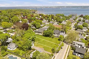 78 Narragansett Ave, Jamestown, RI 02835 - Photo 1