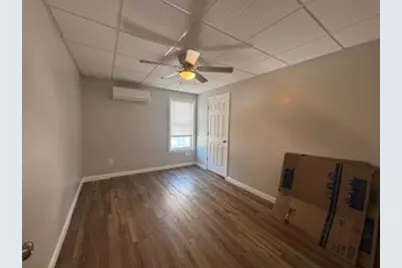 220 Rathbun Street #2R, Woonsocket, RI 02896 - Photo 9