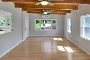 2185 Post Rd, South Kingstown, RI 02879 - Photo 9