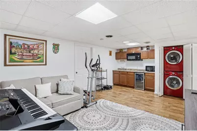 212 Lexington Avenue, North Providence, RI 02904 - Photo 25