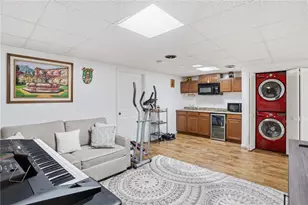212 Lexington Ave, North Providence, RI 02904 - Photo 25