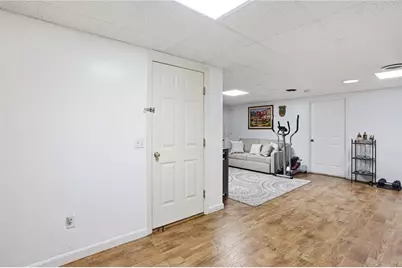 212 Lexington Avenue, North Providence, RI 02904 - Photo 29
