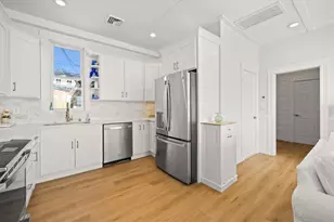 106 King Philip Ave, Bristol, RI 02809 - Photo 11