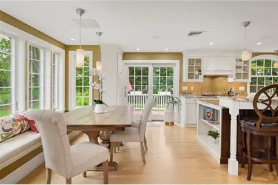 31 Meadowbrook Drive, Barrington, RI 02806 - Photo 11