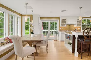 31 Meadowbrook Dr, Barrington, RI 02806 - Photo 11