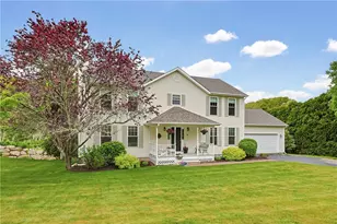 28 Rockridge Rd, Westerly, RI 02891 - Photo 1