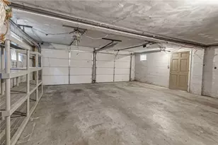 194 Parkside Ave, Pawtucket, RI 02861 - Photo 27