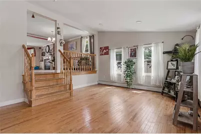 194 Parkside Avenue, Pawtucket, RI 02861 - Photo 11