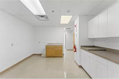 2138 Mendon Road #103B, Cumberland, RI 02864 - Photo 9