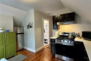 1001 Narragansett Blvd, Providence, RI 02905 - Photo 21
