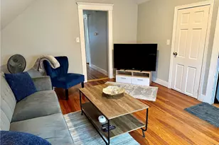1001 Narragansett Blvd, Providence, RI 02905 - Photo 9
