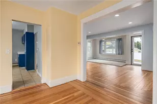 41 Berwick Ln, Cranston, RI 02905 - Photo 13