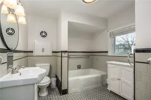 41 Berwick Ln, Cranston, RI 02905 - Photo 23
