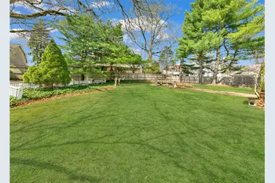 234 Blackstone Boulevard, Providence, RI 02906 - Photo 11