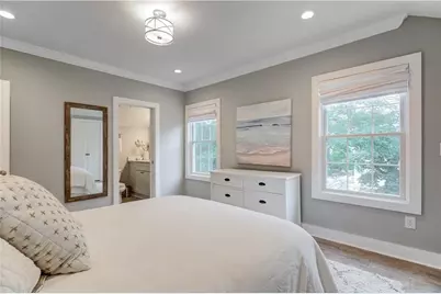 40 Grafton Street, Newport, RI 02840 - Photo 15