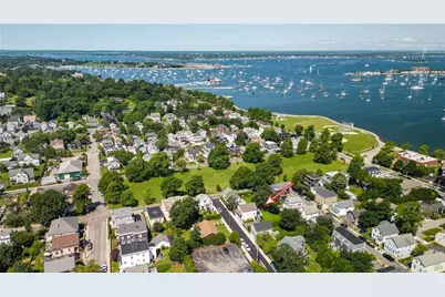 40 Grafton Street, Newport, RI 02840 - Photo 27