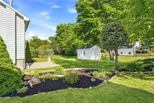 14 Meadow Lark Dr, Westerly, RI 02891 - Photo 7