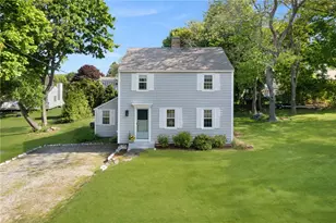 12 Nassau Ave, Narragansett, RI 02882 - Photo 5