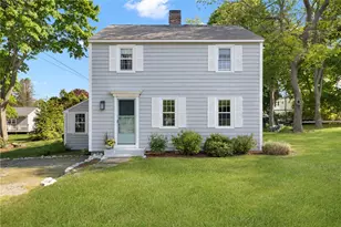 12 Nassau Ave, Narragansett, RI 02882 - Photo 1