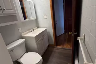 56 W Warwick Ave, West Warwick, RI 02893 - Photo 15