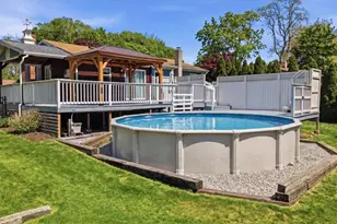 28 Orrin St, Warwick, RI 02886 - Photo 5