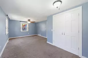 28 Orrin St, Warwick, RI 02886 - Photo 17
