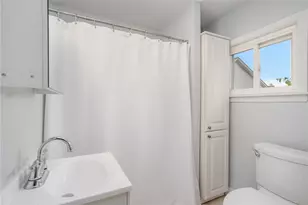 84 Ash Ave, Cranston, RI 02910 - Photo 11