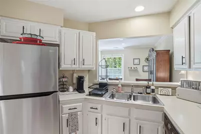 626 Smithfield Road #1201, North Providence, RI 02904 - Photo 11
