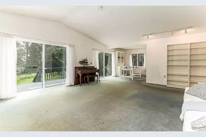 1735 Kingstown Road, South Kingstown, RI 02879 - Photo 11
