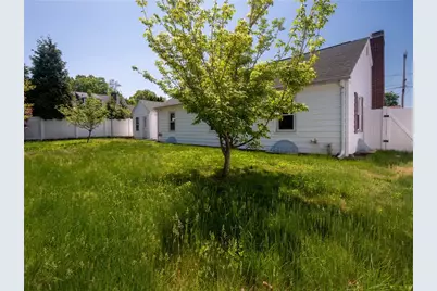 7 Hopedale Drive, West Warwick, RI 02893 - Photo 27