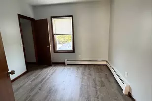 263 Bourne Ave, East Providence, RI 02916 - Photo 7