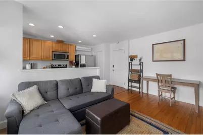1 Red Cross Avenue #9, Newport, RI 02840 - Photo 9