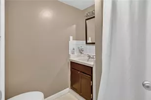 19 Netherlands Ave, Cranston, RI 02905 - Photo 27