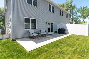 81 Batcheller Ave, Cranston, RI 02920 - Photo 5